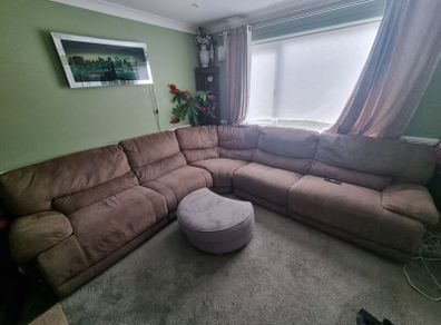 L-Shapped recliner corner sofa