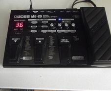 Boss ME-25 Guitar Effects Processor - includes power supply