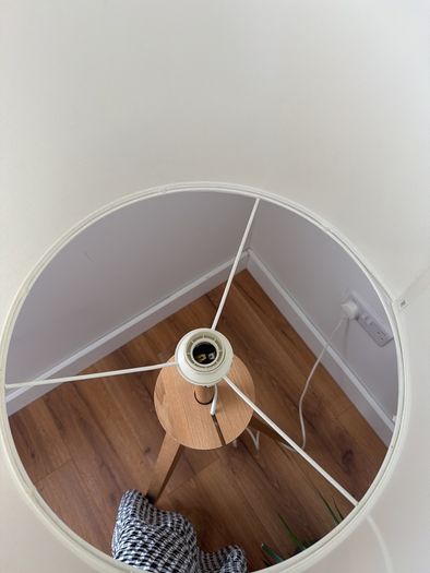 Floor lamp