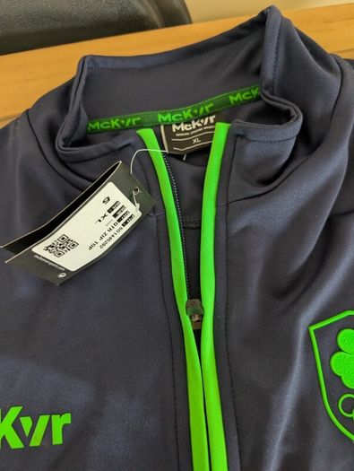 Olympic games athlete staff issued top
