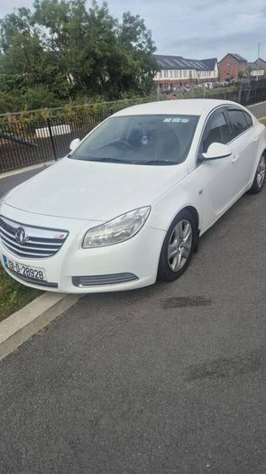 Vauxhall Insignia E700