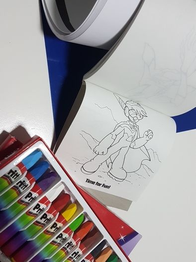 Pritt Oil Pastels with pastel holder + sharpener & Art Books / Xmas gift