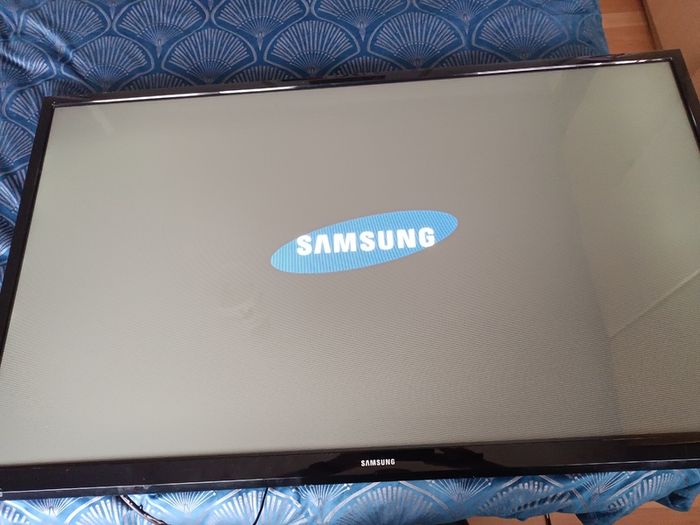 Samsung 51 H4500 Series 4 Plasma TV