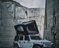 WildLand Hardshell Rooftent Desert Cruiser 140Pro