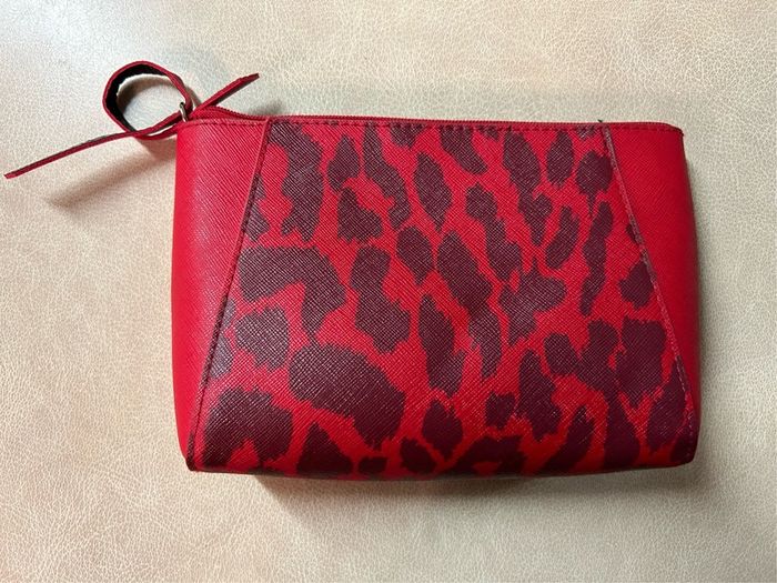 Estee lauder cosmetic bag