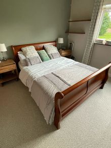 king size bed