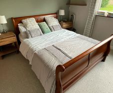 king size bed