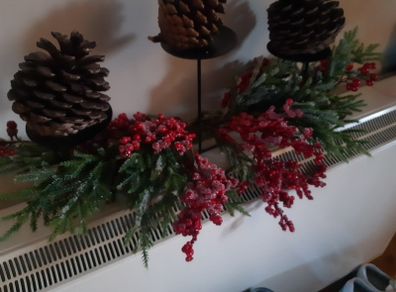 Winter Berry Candle Centerpiece