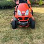 Ride on lawnmower Image 2