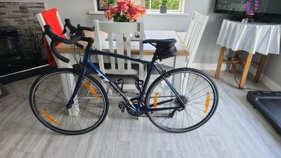 trek Domane AL 2