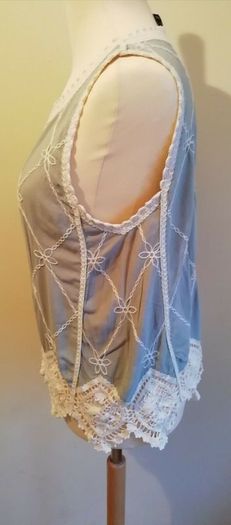 New Look Ladies Top New With Tags  Size L. Measurements in Description Payment By REVOLUT or PAYPAL