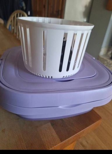 Travel   collapsing washing machine