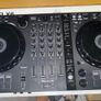 Dj Decks  ddj flx x6 + Speaker Image 4