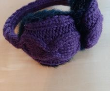 Cableknit earmuffs
