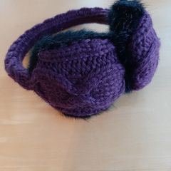 Cableknit earmuffs