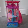 Chelsea Doll House Image 3