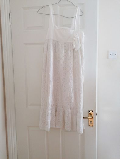 ladies broderie anglaise sundress