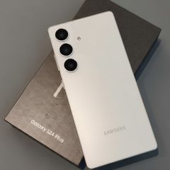 Samsung S24 Plus