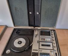 Vintage SANYO Solid State Music Centre - MODEL G-2615N
