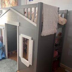 kids castle bed & mattress