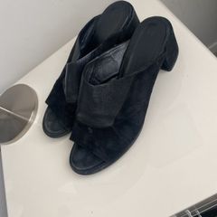 Ecco  Slides