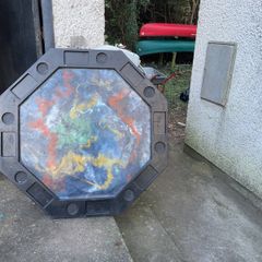 poker table
