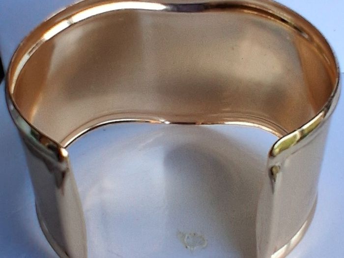 Gold Rim V Dip Cuff Bangle