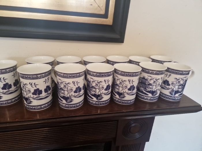 Newbridge willow mugs