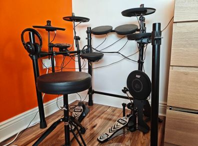Kat electric drum kit