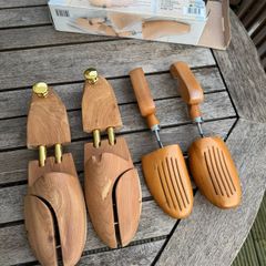 size 38-39 Red cedar wooden shoe tree