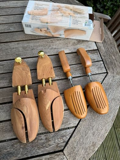 size 38-39 Red cedar wooden shoe tree