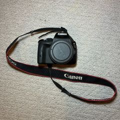 Canon 100D DSLR Camera and Canon EF-S 18-135mm IS Lens