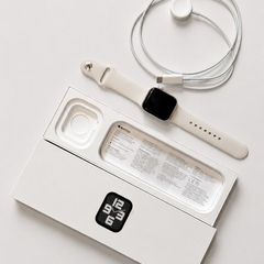 Apple Watch SE (2nd Gen) 40mm GPS