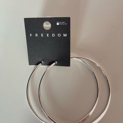 Hoop ear-rings