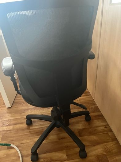 desk chair