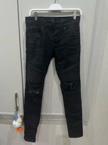 Black Jeans