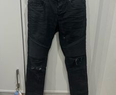 Black Jeans