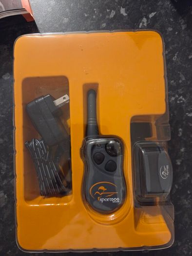SportDOG FieldTrainer 425XS  Remote Trainer (Brand New/Unused)
