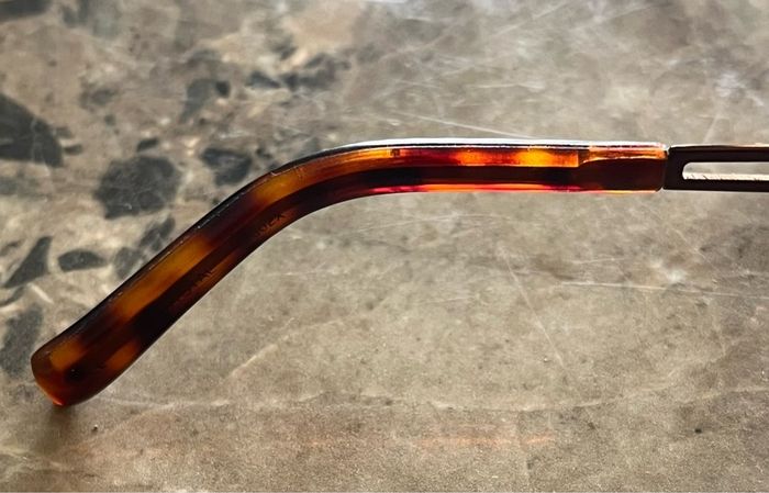 Jones New York sun glasses