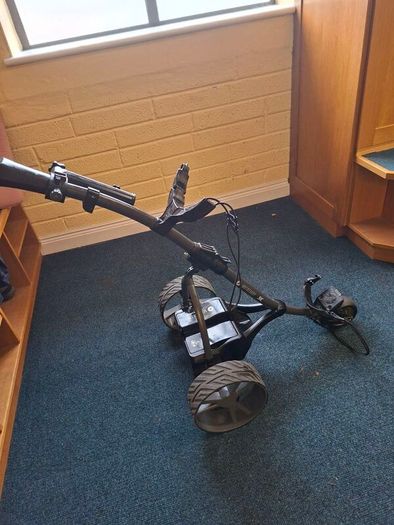 Motocaddy SE Electric Golf Trolley for sale