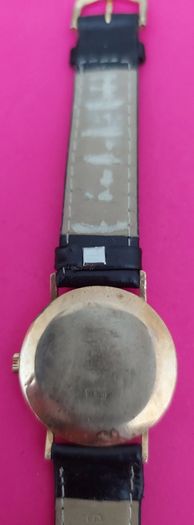 Rotary 9ct Gold 375 Cased Mens Swiss Made Wristwatch (works Perfectly)