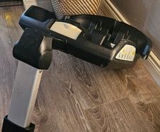 Doona Isofix Base with adjustable support leg