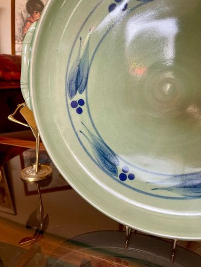 Stunning Discontinued Stoneware Jackson Kilkenny Fruit Serving Plate or Platter