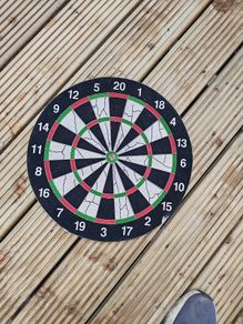 dart board