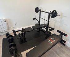 Weight bench, Weights and Sit Up bench