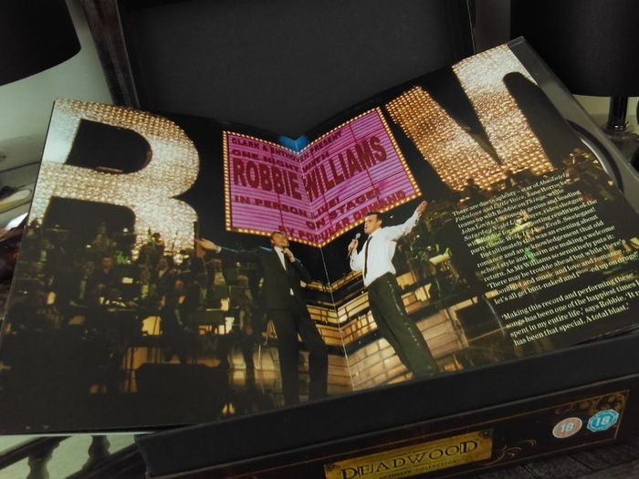 Robbie Williams Live At The Albert ! DVD ! 2001 !