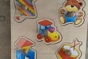 Young toddler 5 piece wooden puzzle