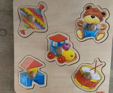 Young toddler 5 piece wooden puzzle