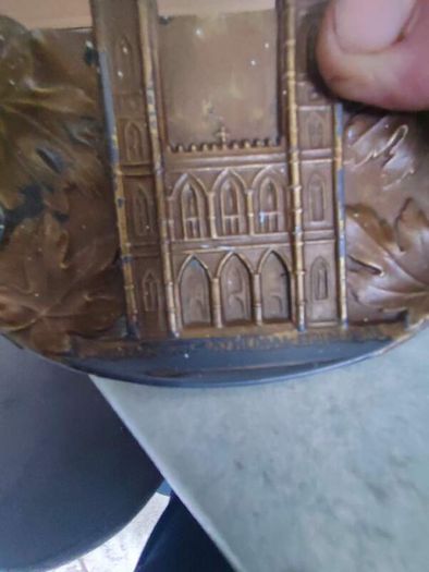 Made In France P Depose Cooper Effect Noter Dame Canada Souvenir Ashtray
