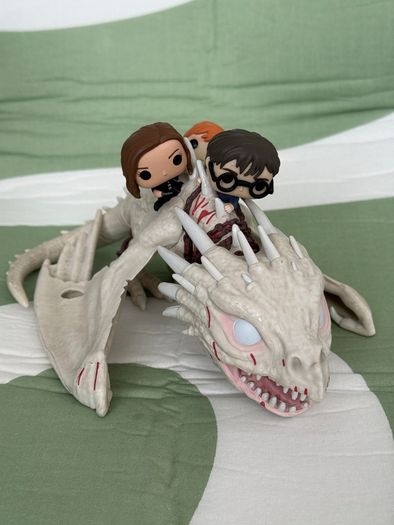 Funko Pop! Rides #93 (Harry Potter, Ron & Hermione on the Dragon)